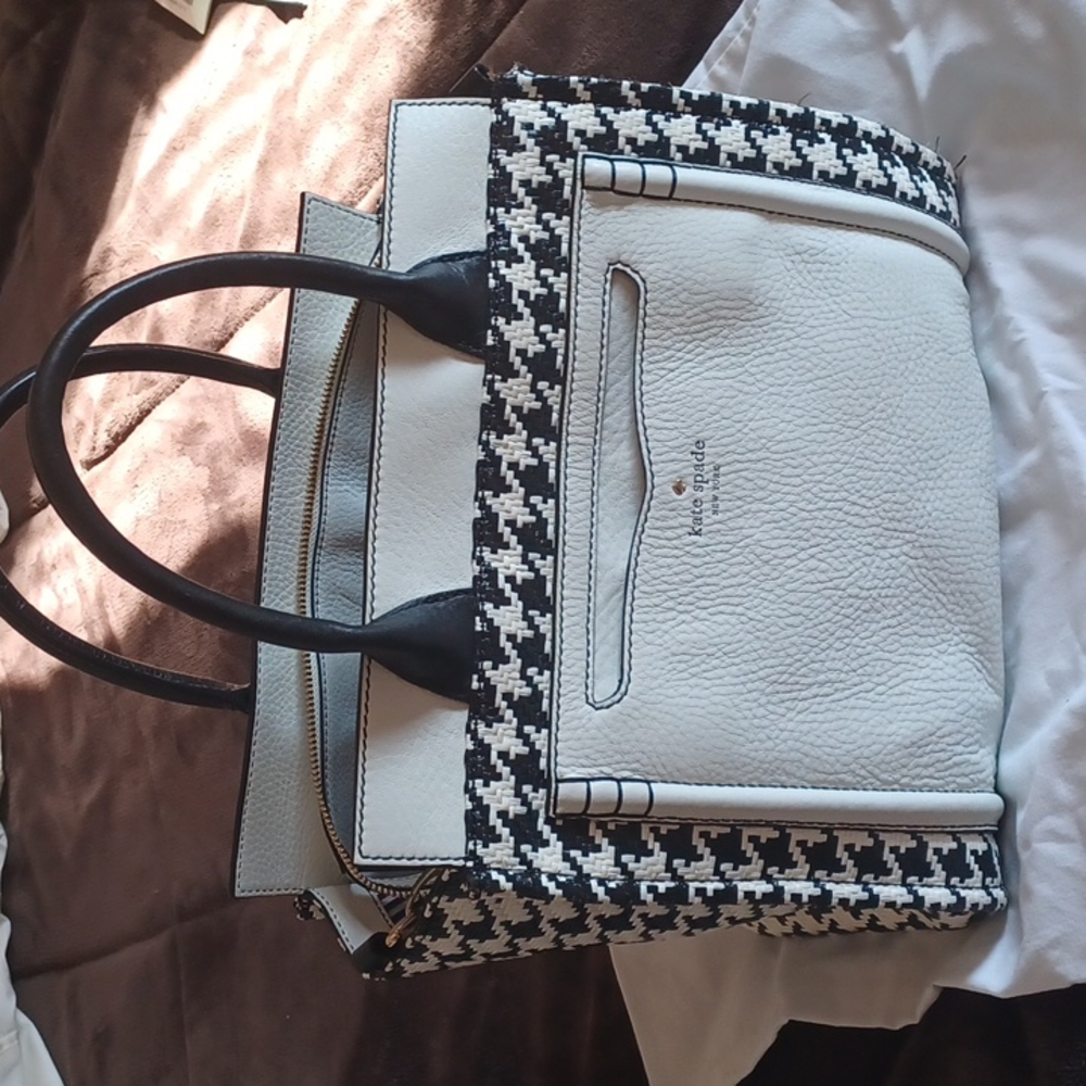 Kate Spade black & white bag